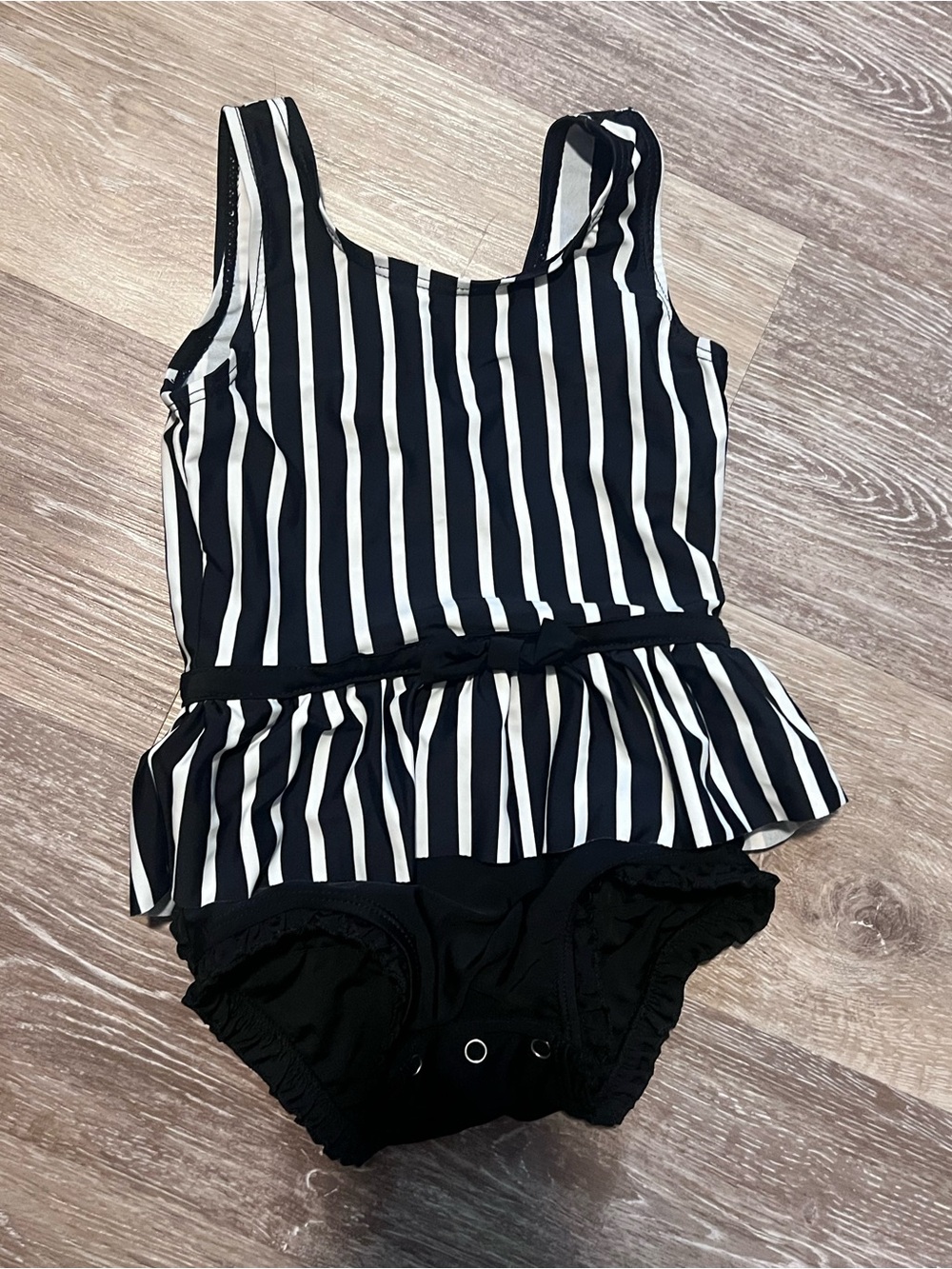 Ruffle butts 2t Black & White Striped Peplum One Piece Swimsuit rufflebutts